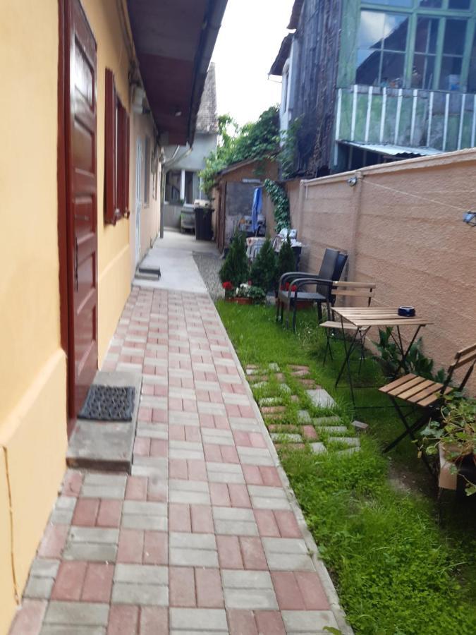 Flh - Studio Mai Cu Aroma De Cafea Si Ceai Sibiu Exterior photo